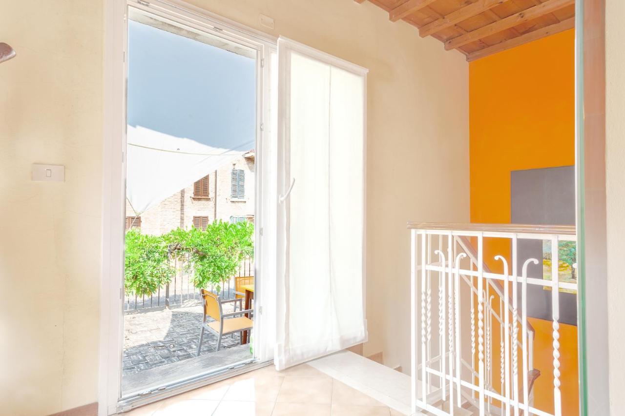 Ferrara Casa Dell'Archivolto Con Garage Apartment Bagian luar foto